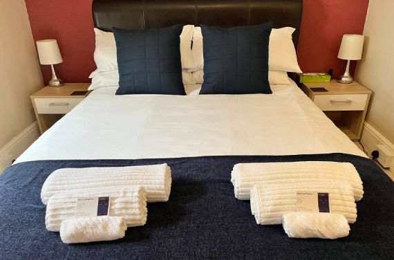 Douglas accommodation